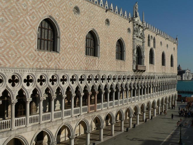 Festività di Ognissanti: Palazzo Ducale aperto fino alle ore 23