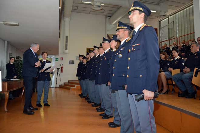 Il Questore Masciopinto premia i poliziotti di Venezia