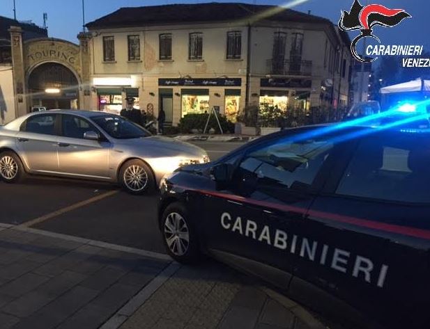 Mestre: violenta rapina al Market