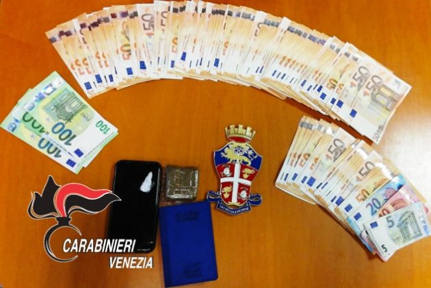 Scorzè, arrestato pusher 30enne: smantellato giro di spaccioi: denunciato spacciatore.