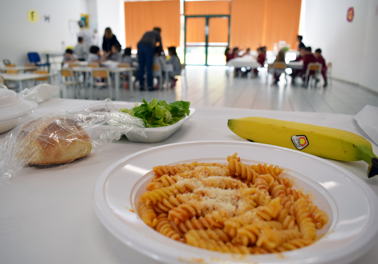 Mense scolastiche: esplode il caso del panino - Televenezia