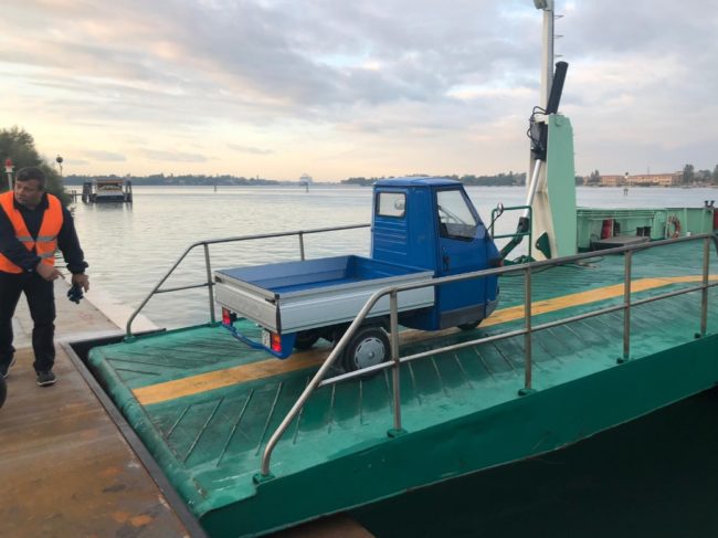 La prima corsa di collegamento Ferry da Sant’Erasmo al Lido