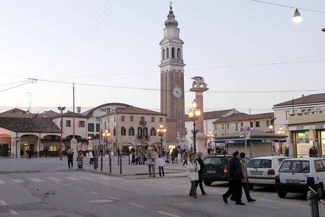 Non lasciarti influenzare: la campagna per i negozi del Miranese