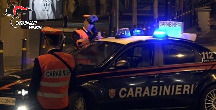 Mirano, ragazzino solo e impaurito in bici: i carabinieri lo riportano a casa