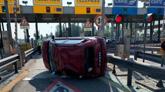 incidente casello villabona tangenziale mestre