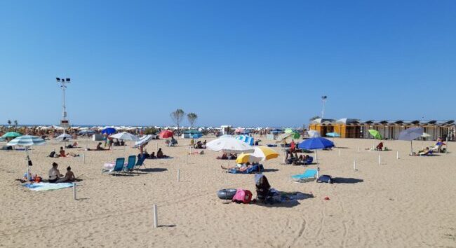 Bibione: Ferragosto vicino al tutto esaurito. Si cercano 100 addetti - Televenezia