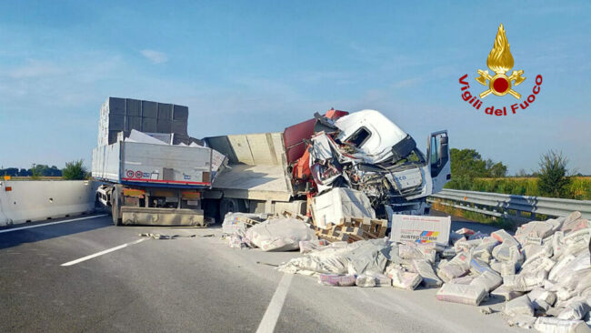 Autostrada A4 fra San Donà e Meolo chiusa per incidente - Televenezia