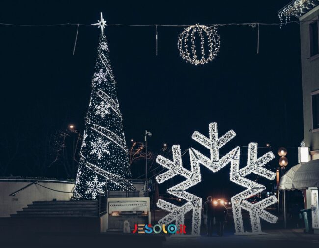 Natale 2020: Jesolo si accende di Luce - Televenezia