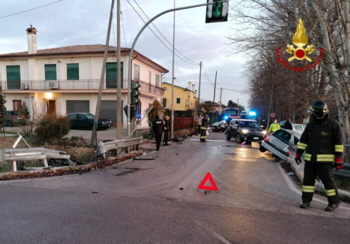 Incidente a Santa Maria di Sala: due feriti