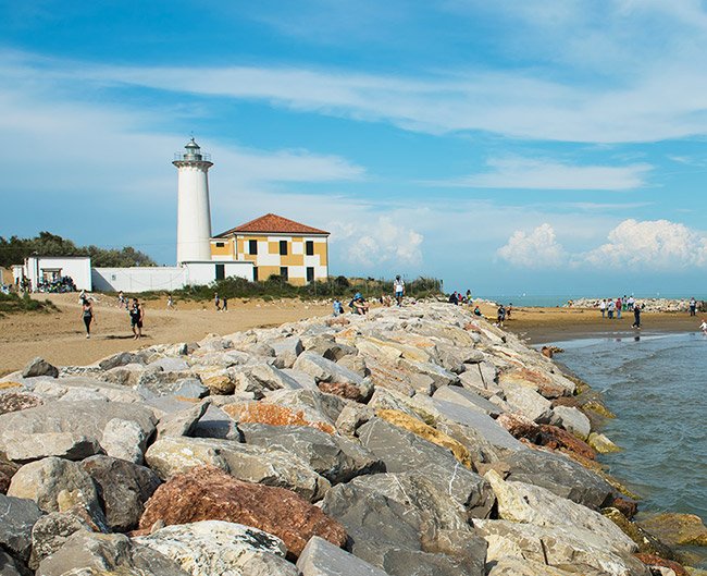 Bibione: a buon punto il ripascimento spiagge