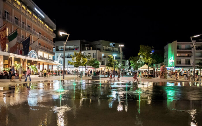 Jesolo, movida più sicura: nuove telecamere in Piazza Mazzini