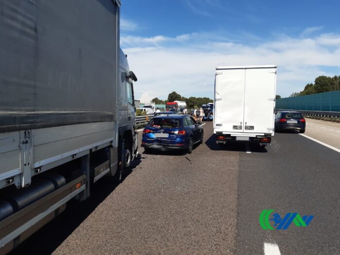 incidente autostrada a4 5 agosto