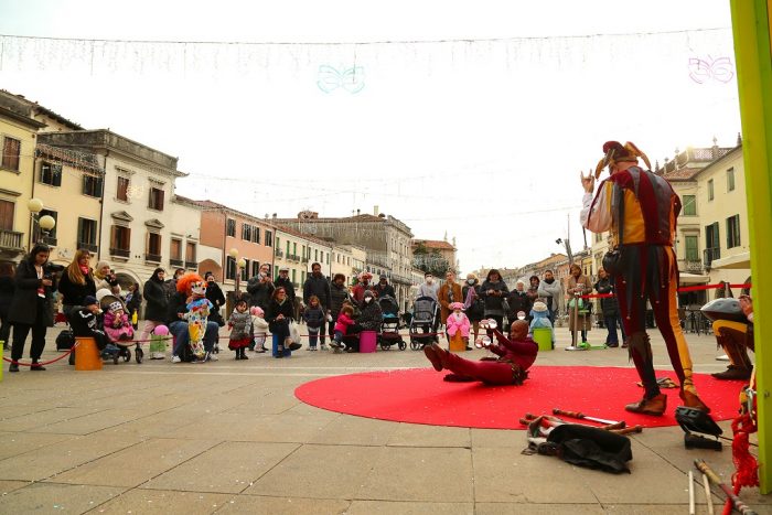 Carnevale 2022: Arriva il Carnival Train a Mestre e al Lido di Venezia