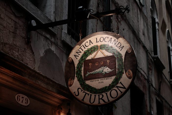 L’ostessa Antonia a capo della più antica locanda veneziana