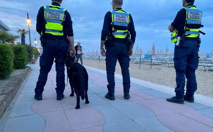 Jesolo, chiusi accessi al mare anche venerdì e domenica