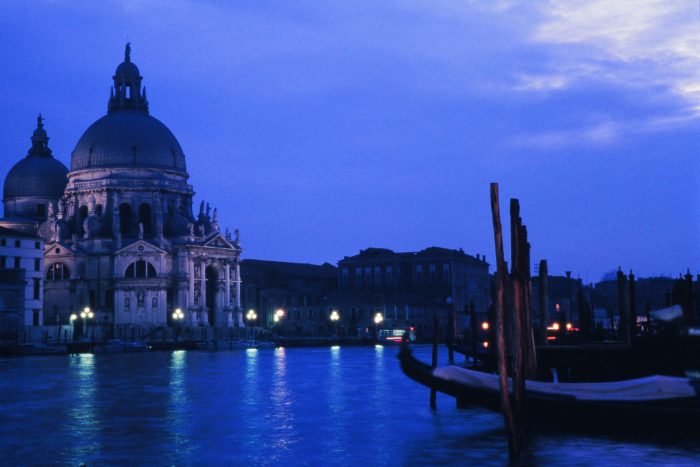 BlueNIGHTs: la Notte BLU sbarca a Venezia - TeleVenezia