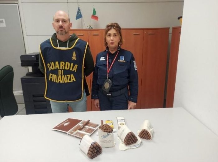 Sequestro di conchiglie e sigari cubani all’aeroporto Marco Polo - TeleVenezia