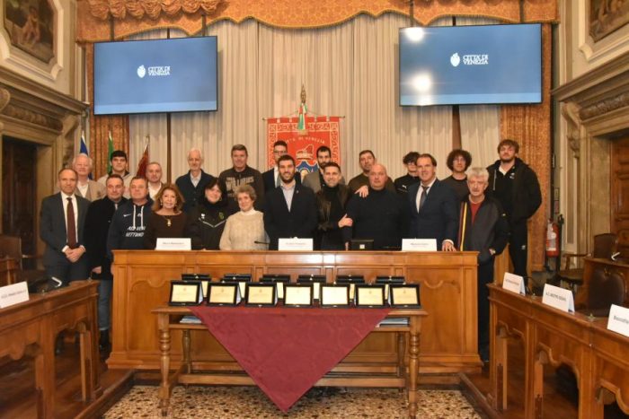 L'assessore allo sport premia le società sportive veneziane-TeleVenezia