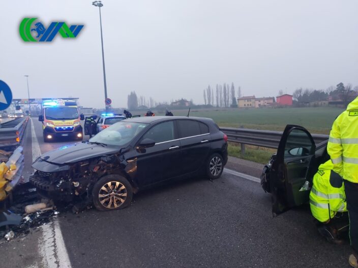 Tamponamento tra due auto blocca il casello Mirano-Dolo