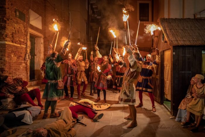 A Chioggia si celebrerà il 33esimo Palio della Marciliana. I cittadini rivivranno l'atmosfera trecentesche in un evento per tutti.