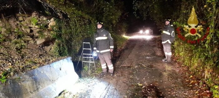 Maltempo in Veneto: 80 interventi dei Vigili del Fuoco nella notte - Televenezia