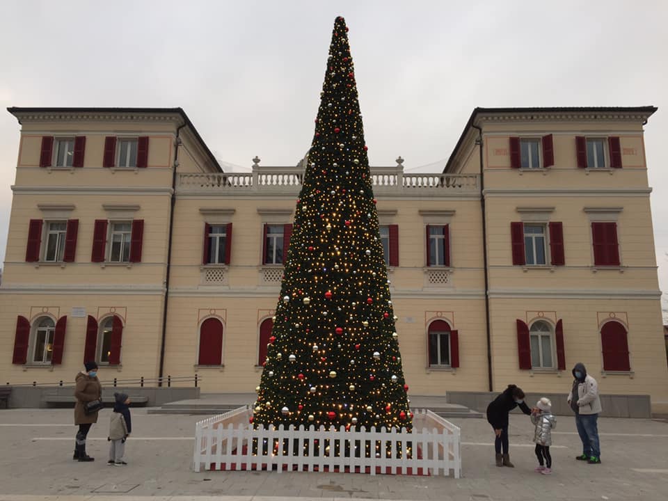 Scorzè, si accende il Natale con mercatini, canti, animazioni